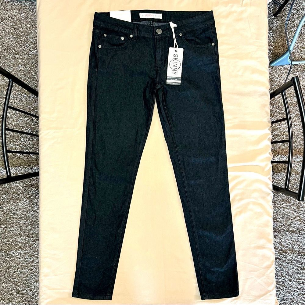 Denim diva jeans in a size 11.